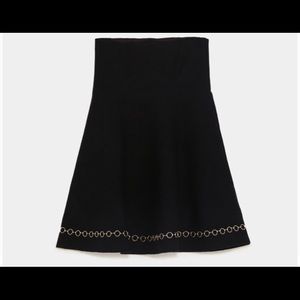 ZARA KNIT black skirt with gold chain size medium
